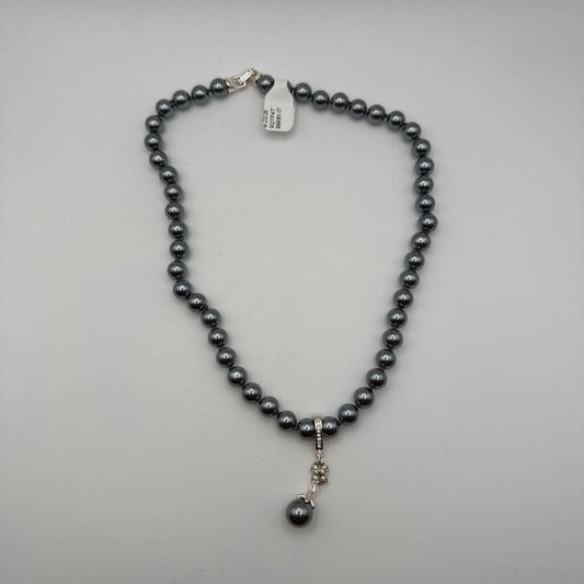 Grey Pearl Pendant Necklace