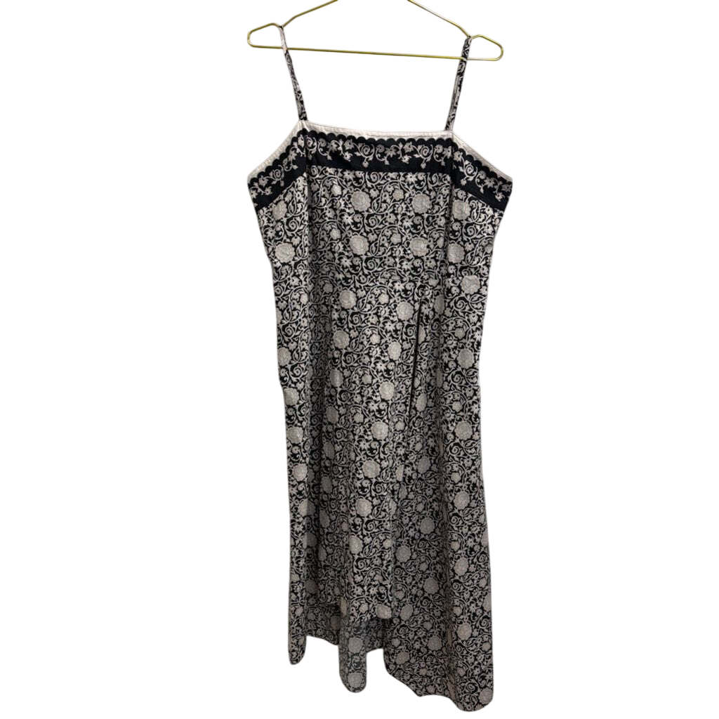 Black/ White Print Midi Dress Extra Large