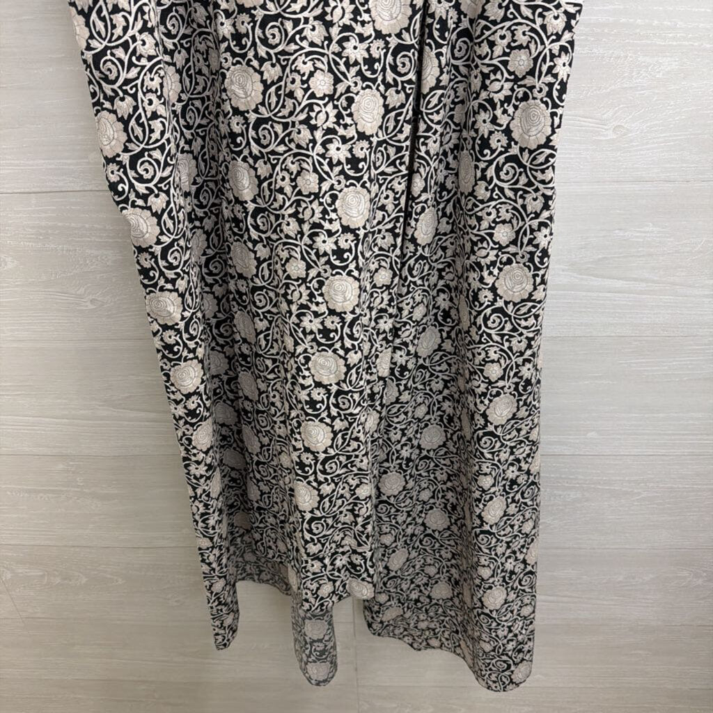 Black/ White Print Midi Dress Extra Large