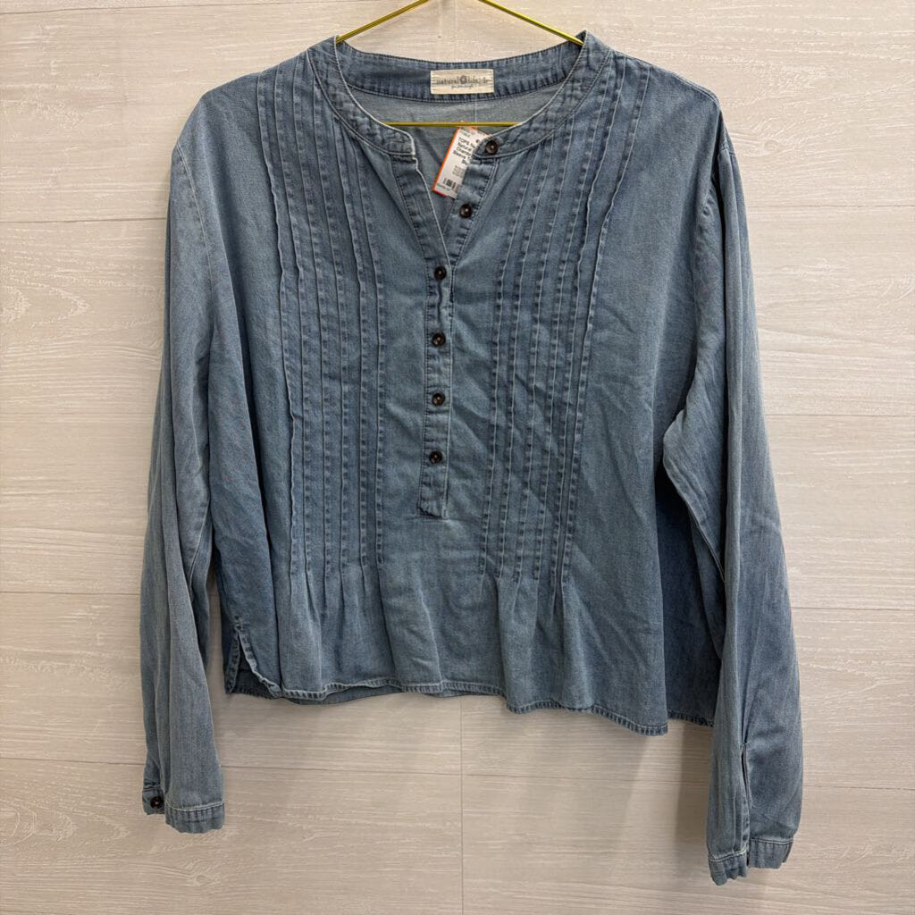 Natural Life Blue Chambray Long Sleeve Top Large
