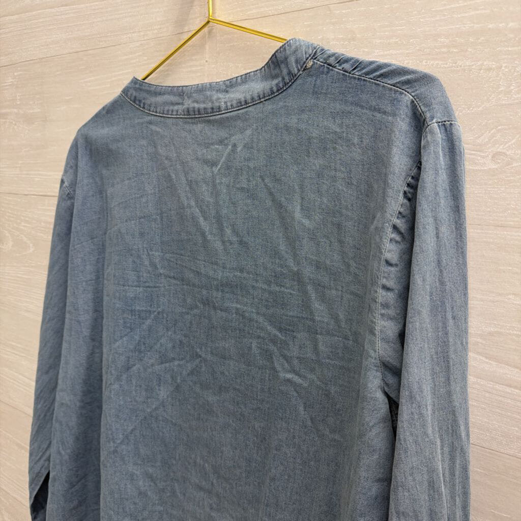 Natural Life Blue Chambray Long Sleeve Top Large