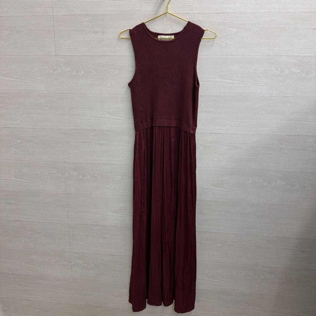 Taylor Burgundy Sleeveless Silky Skirt Maxi Dress Large