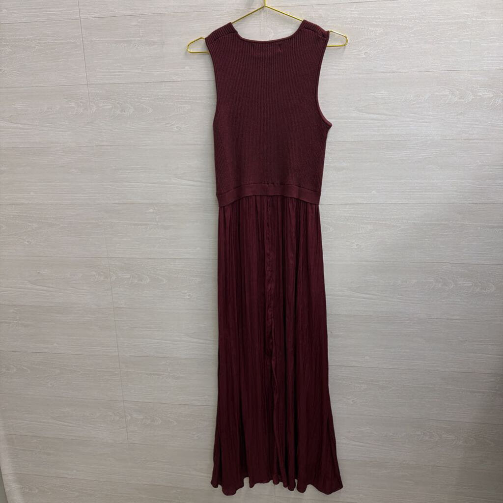 Taylor Burgundy Sleeveless Silky Skirt Maxi Dress Large