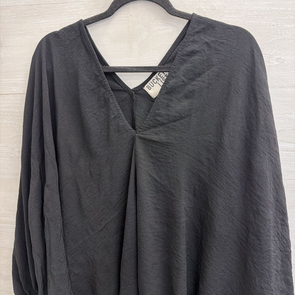 Bucket List Black V Neck Boxy Top Medium/ Large