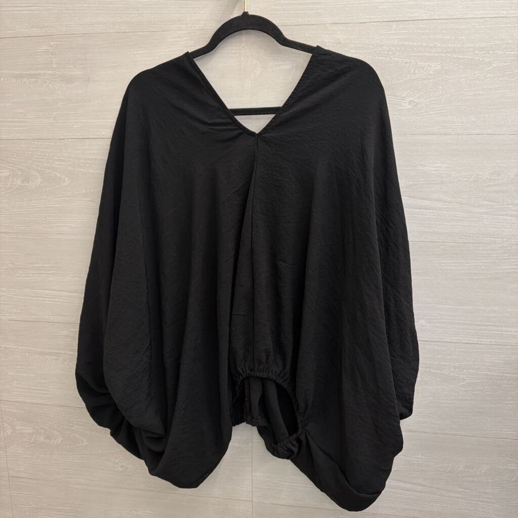 Bucket List Black V Neck Boxy Top Medium/ Large