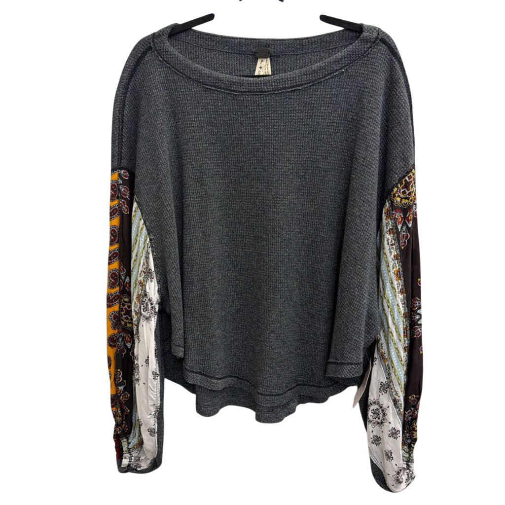 We The Free Grey Long Printed Sleeve Top Small