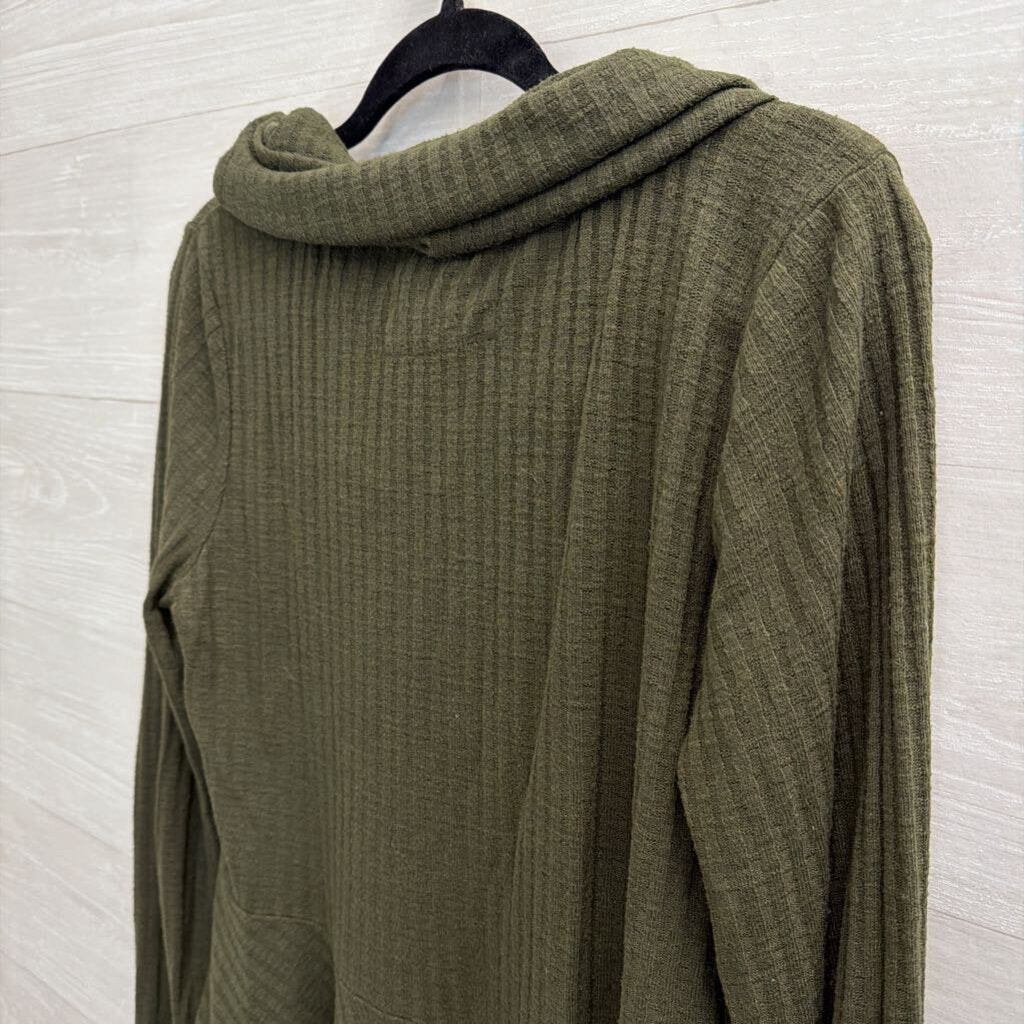 Maeve Green Ribbed Ruffle Hem Turtleneck Top Large