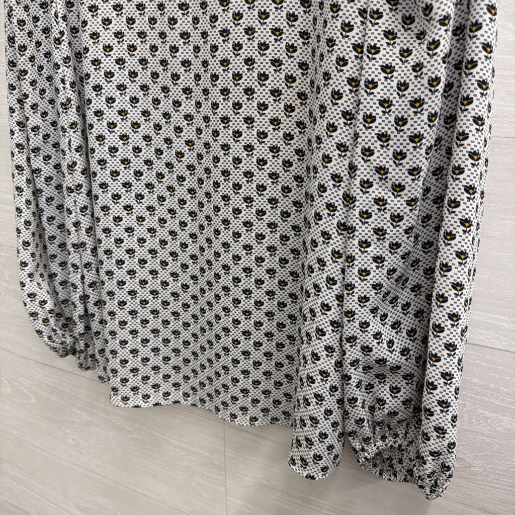 Loft White/ Navy Print Long Sleeve Top Small
