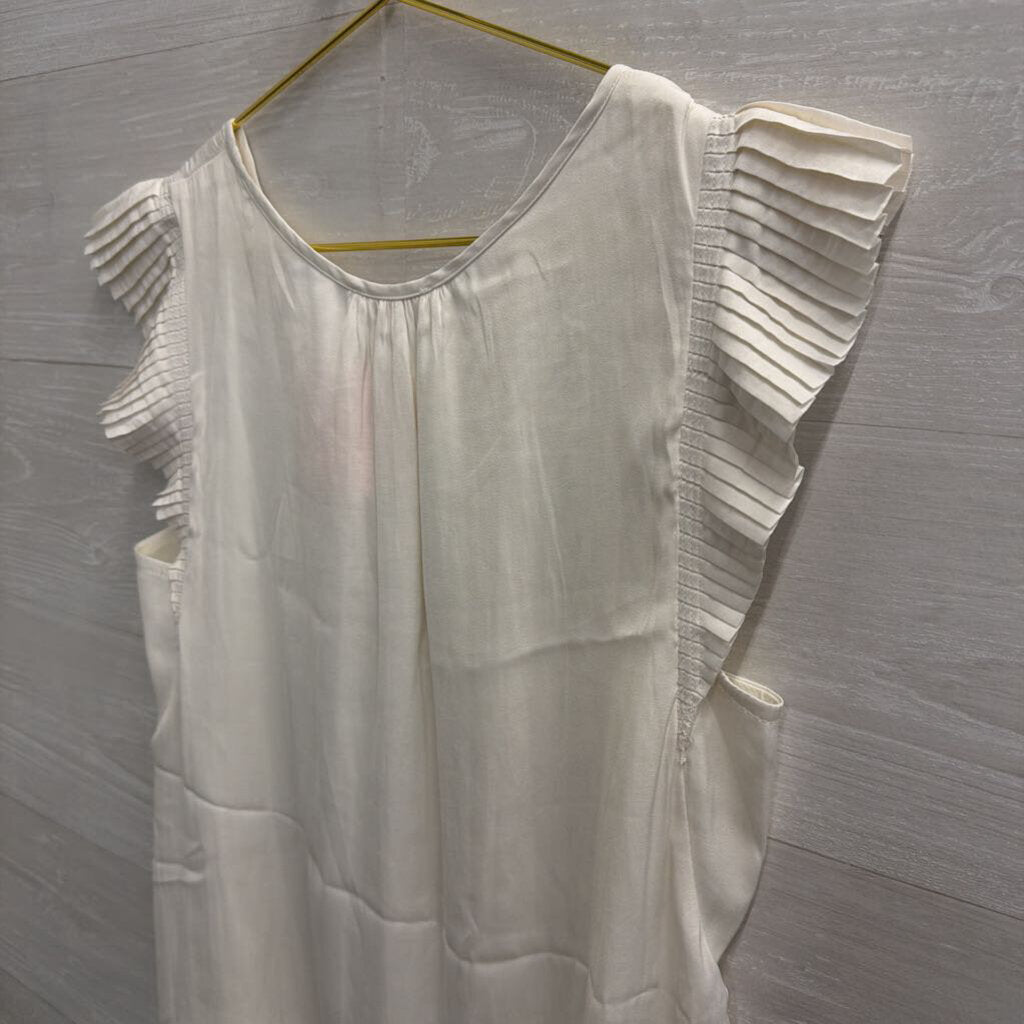 Skies are Blue White Pleated Short Sleeve Top Small