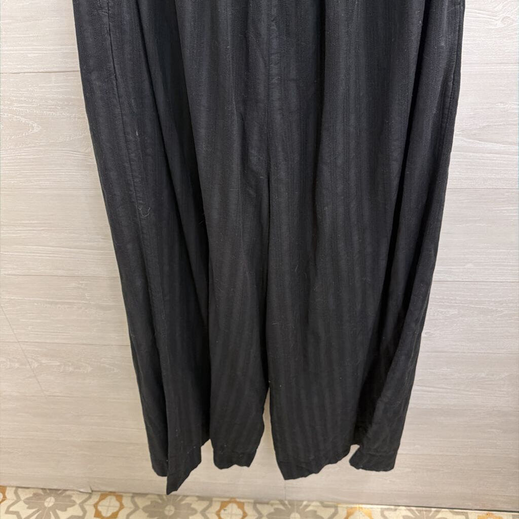 American Eagle Black Textured Striped Jumpsuit Extra Large