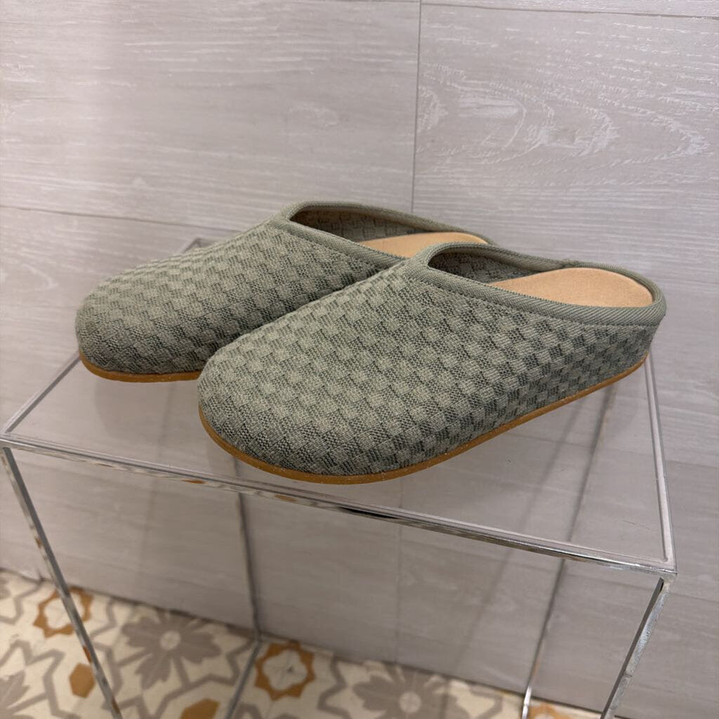 Rothy's Green Checkered Knit The Casual Clogs 9