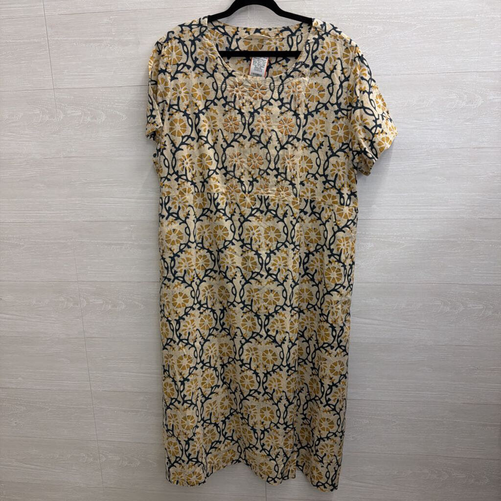 Market Place Beige/ Navy Print Short Sleeve Midi Dress 2W