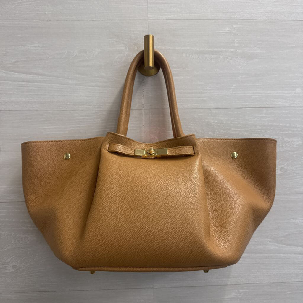 Viola Castellani Brown Leather Dumpling Purse