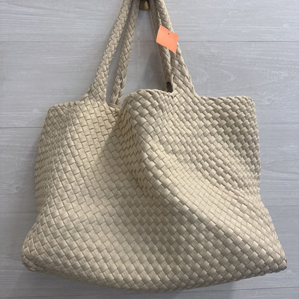Cream Italian Leather Woven Slouchy Shoulder Purse