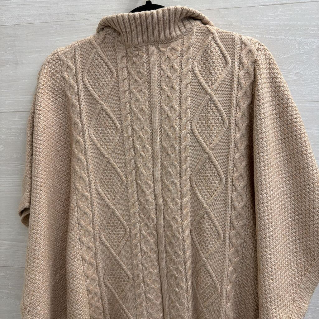 Cupcakes and Cashmere Beige Knit Zip Up Boxy Sweater Medium/ Large