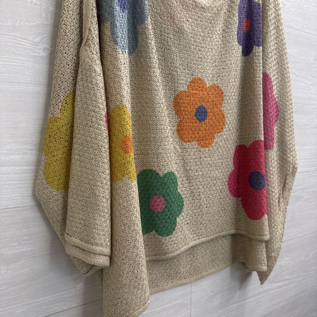 POL Beige/ Multi Floral Knit Slouchy Top Large