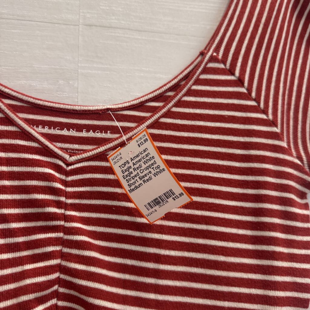 American Eagle Red/ White Striped Cropped Short Sleeve Top Medium