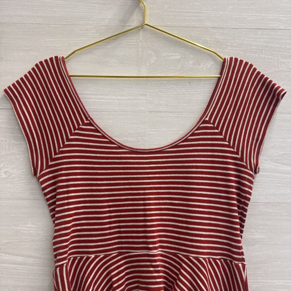 American Eagle Red/ White Striped Cropped Short Sleeve Top Medium