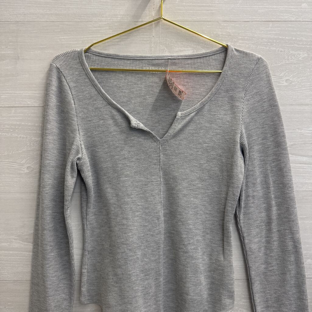 American Eagle Grey Textured Long Sleeve Bodysuit Large