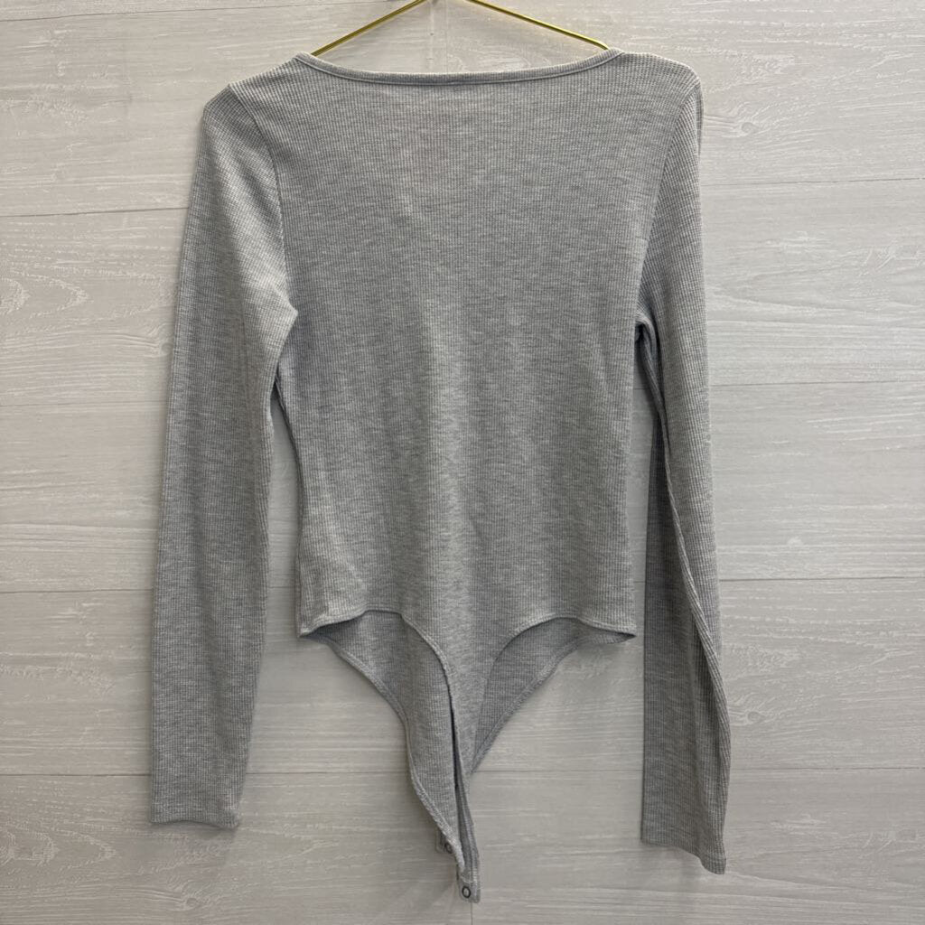 American Eagle Grey Textured Long Sleeve Bodysuit Large