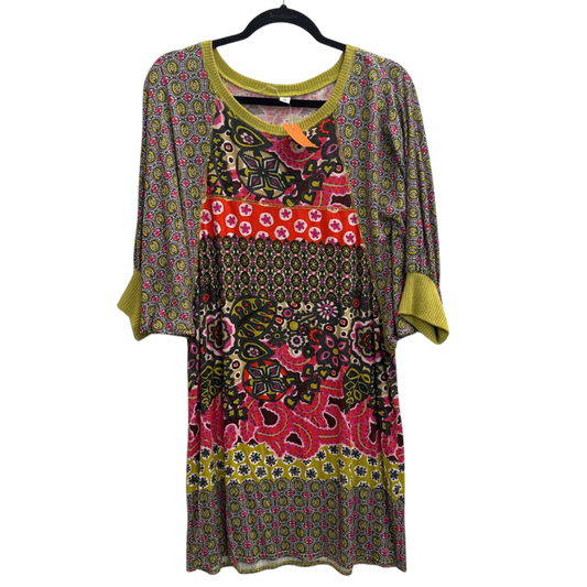 Green/ Multi Print Short Sleeve Shift Dress Medium