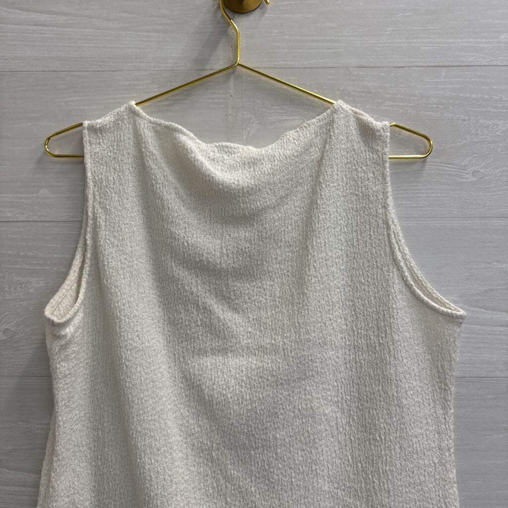 White Textured Tank Top Extra Large