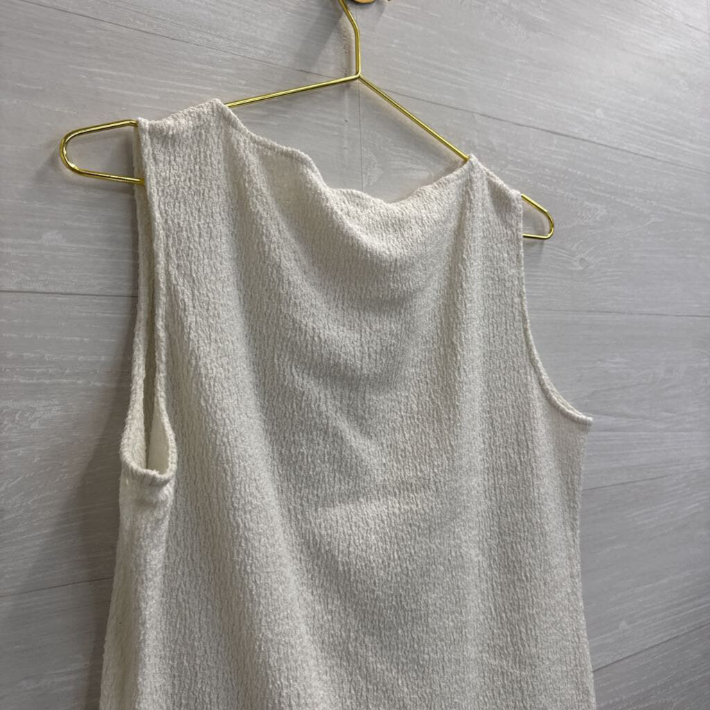 White Textured Tank Top Extra Large