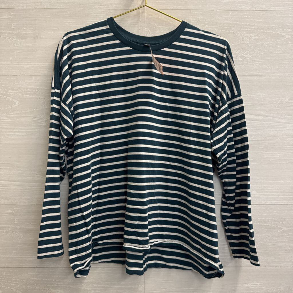 Blue/ White Striped Long Sleeve Top Large
