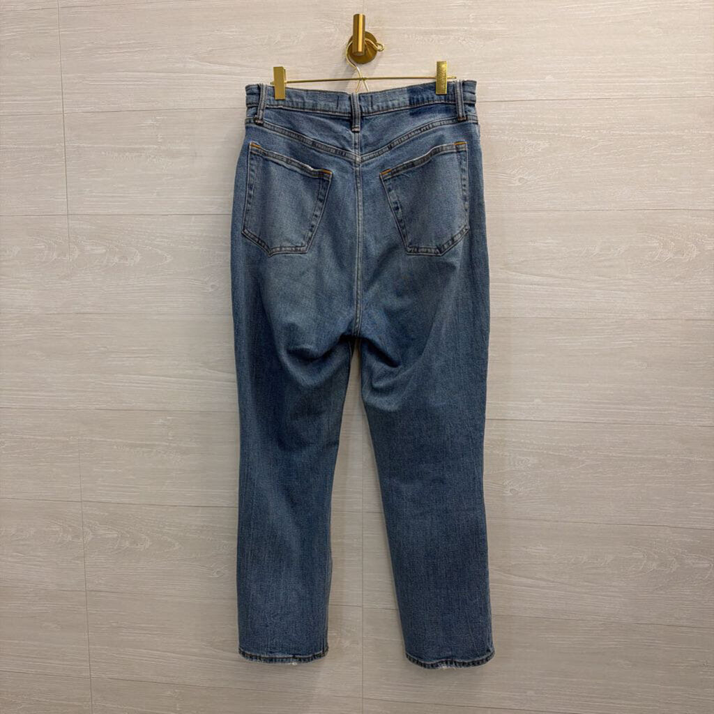 Abercrombie and Fitch Medium Wash Distressed The Ankle Straight Ultra High Rise Jeans 30