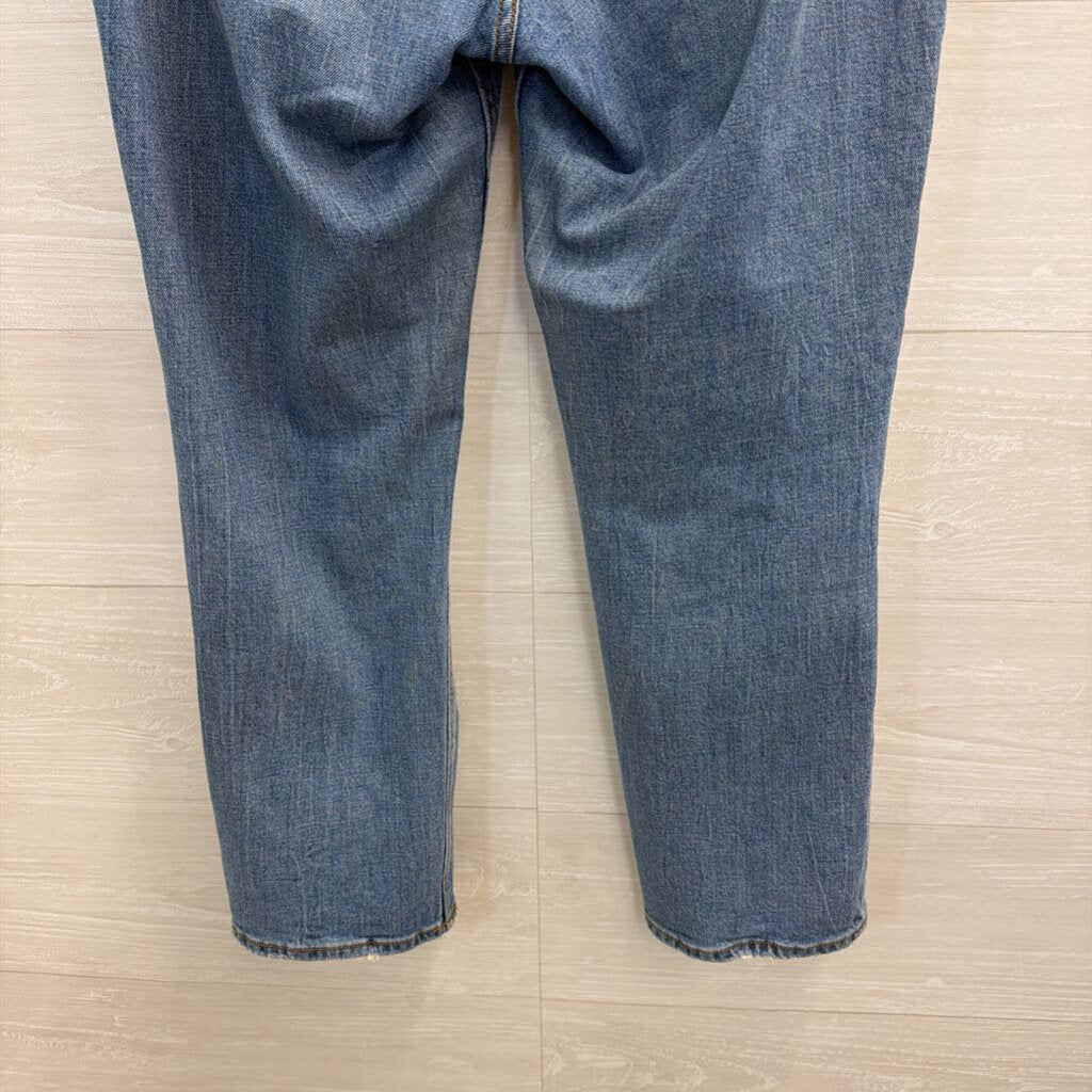 Abercrombie and Fitch Medium Wash Distressed The Ankle Straight Ultra High Rise Jeans 30