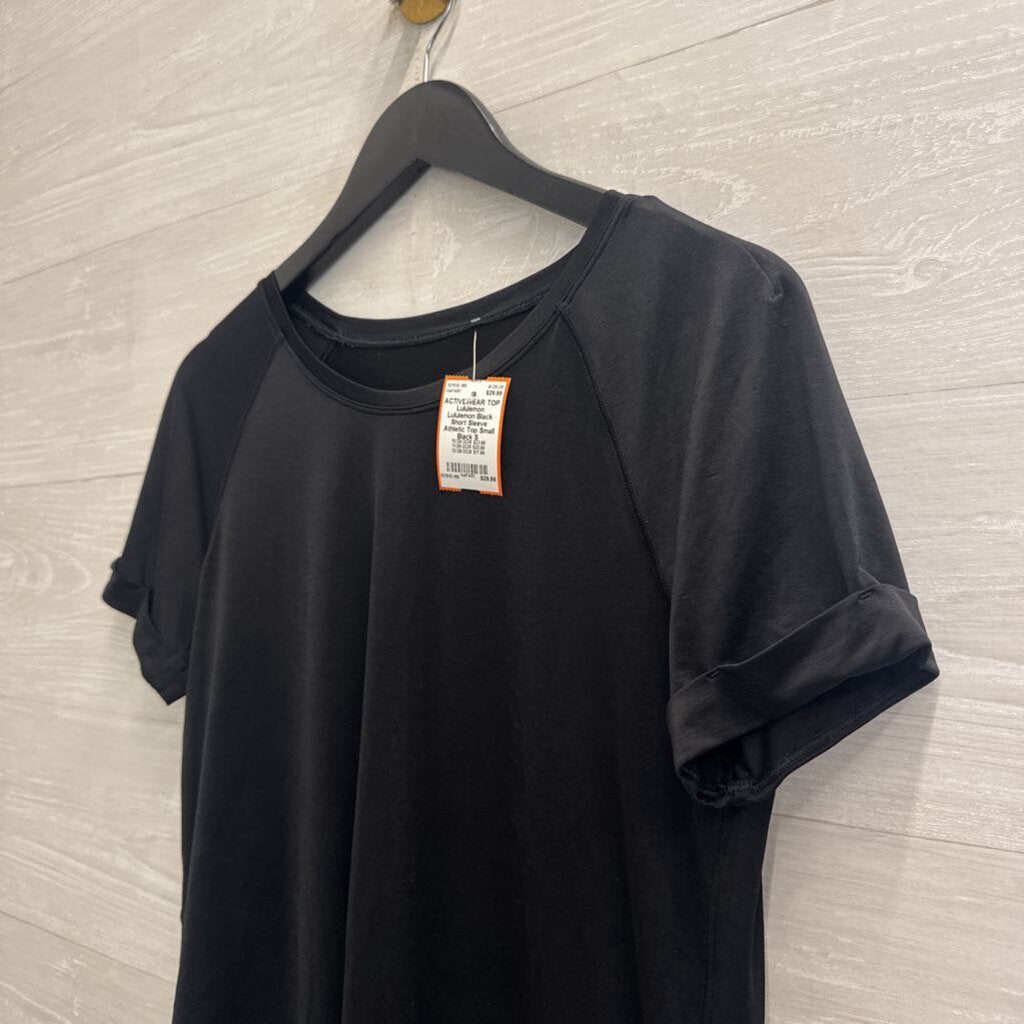 Lululemon Black Short Sleeve Athletic Top Small
