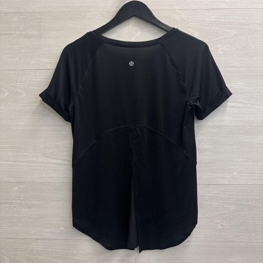 Lululemon Black Short Sleeve Athletic Top Small
