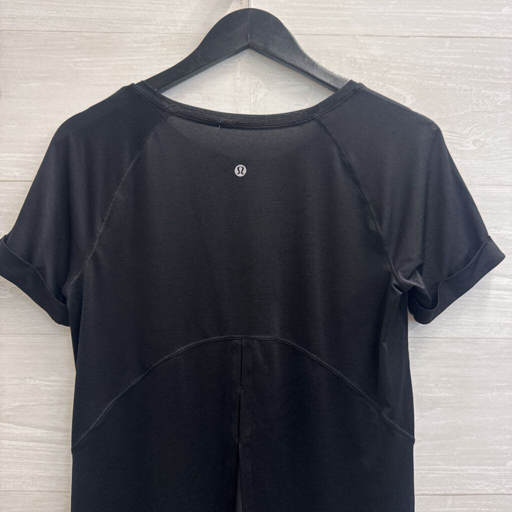 Lululemon Black Short Sleeve Athletic Top Small