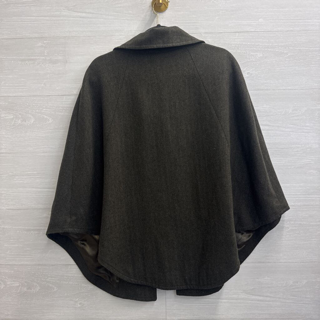 Tulle Green Herringbone Cape Jacket Small