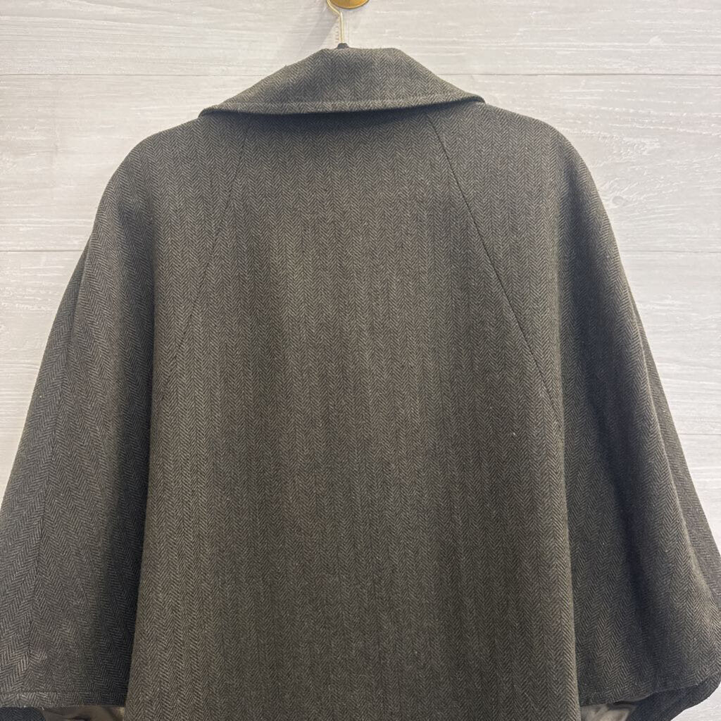 Tulle Green Herringbone Cape Jacket Small
