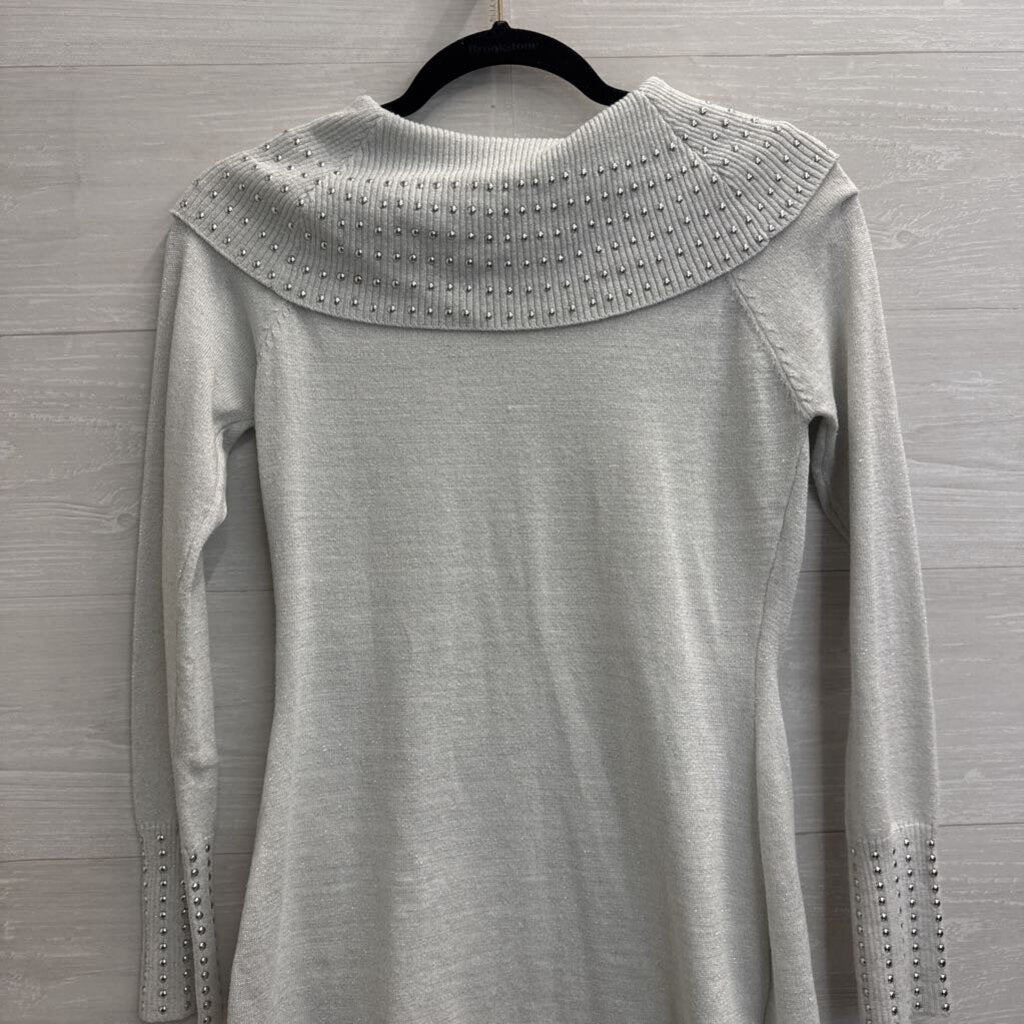 Questions Grey Silver Studded Knit Long Sleeve Top Small