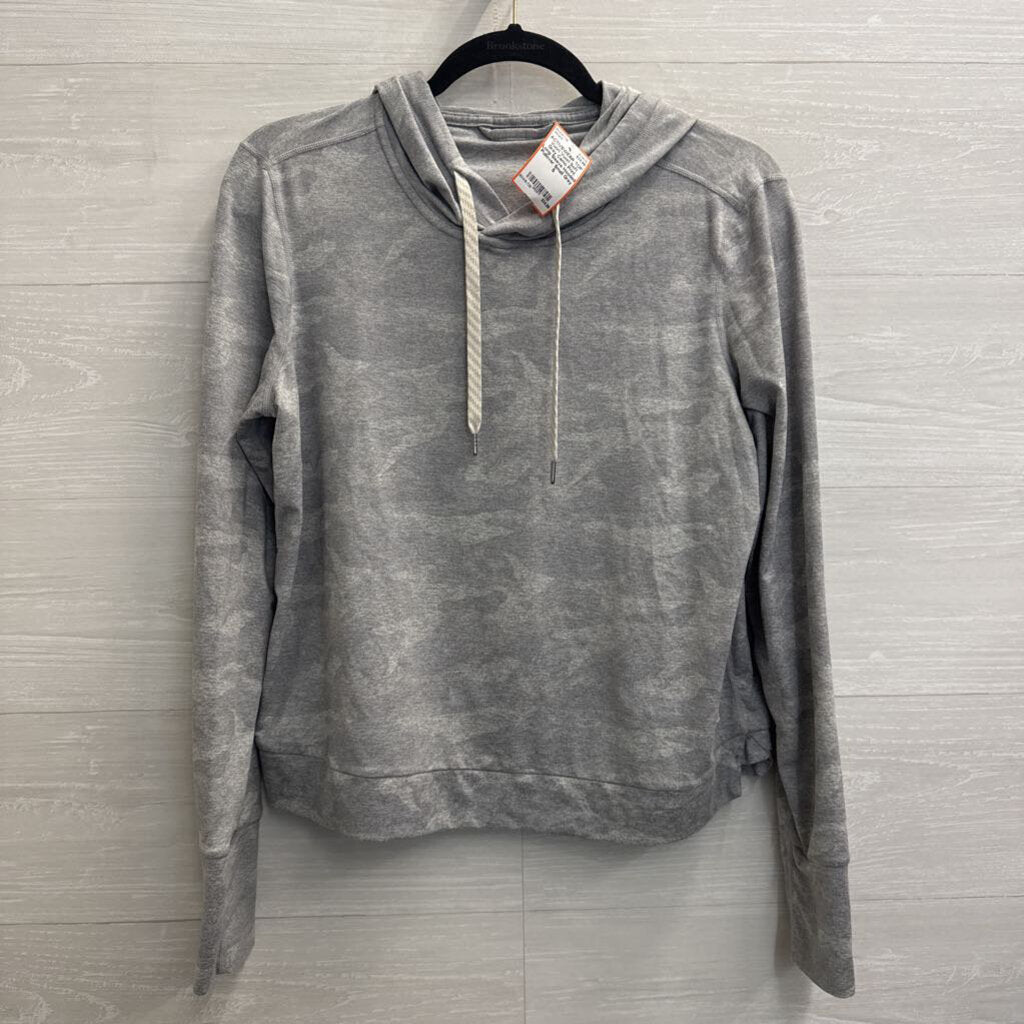 Vuori Soft Grey Camo Print Long Sleeve Hooded Pullover Small