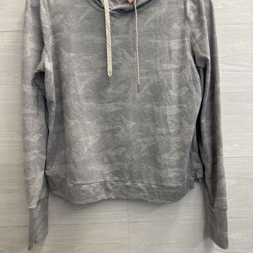 Vuori Soft Grey Camo Print Long Sleeve Hooded Pullover Small