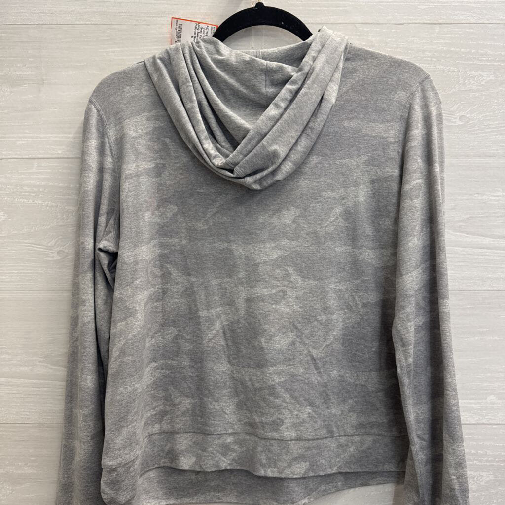 Vuori Soft Grey Camo Print Long Sleeve Hooded Pullover Small