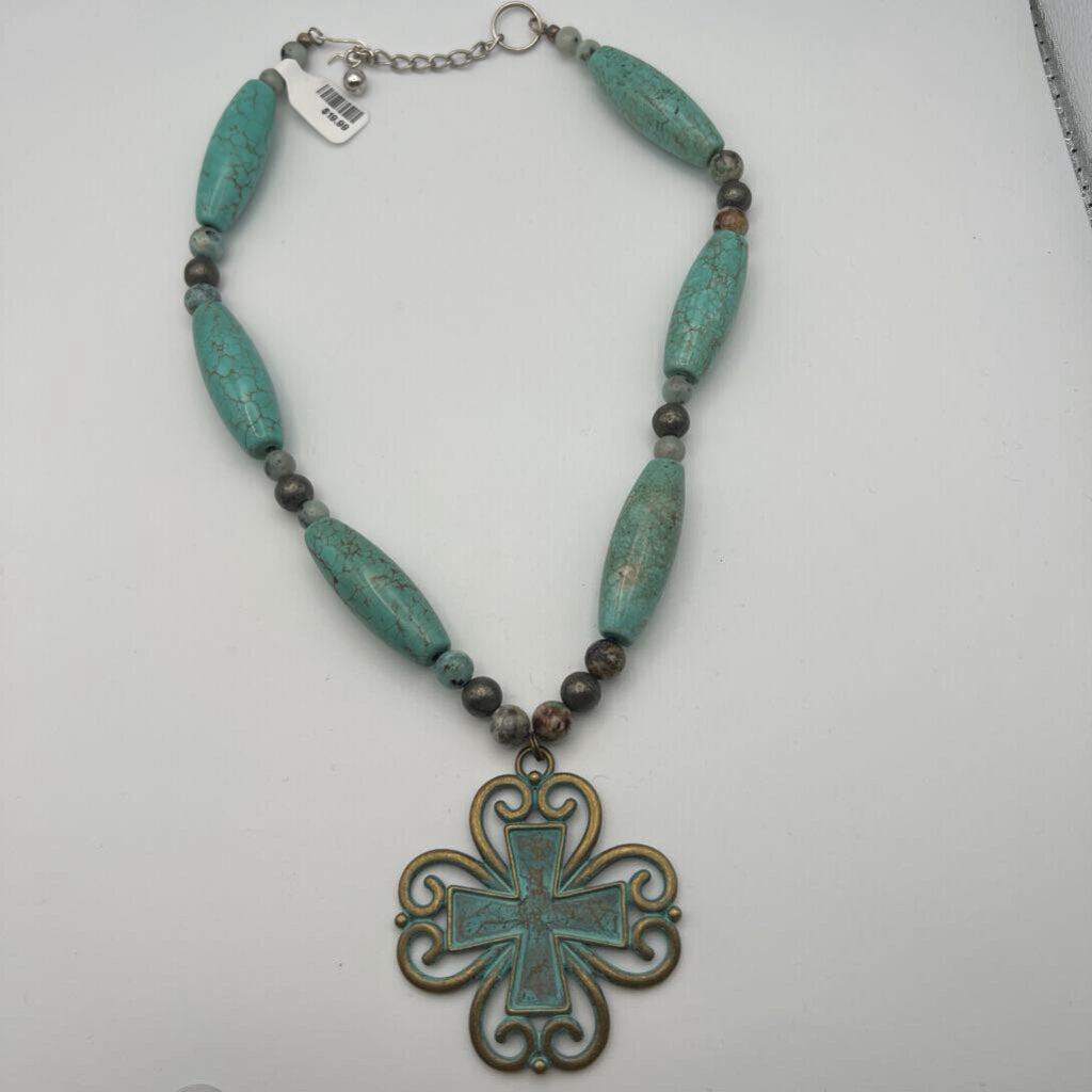 Turquoise Pendant Necklace