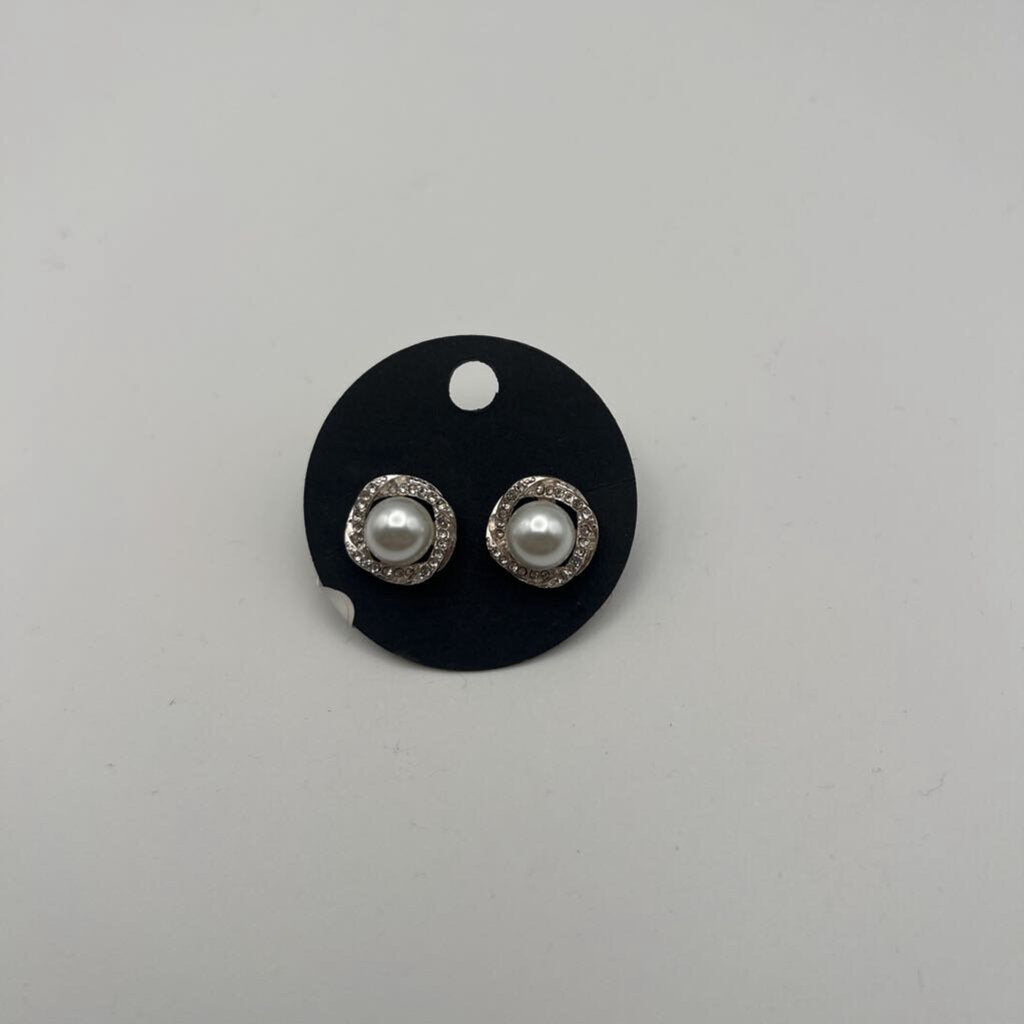 Silver Rhinestone/ Pearl Stud Earrings