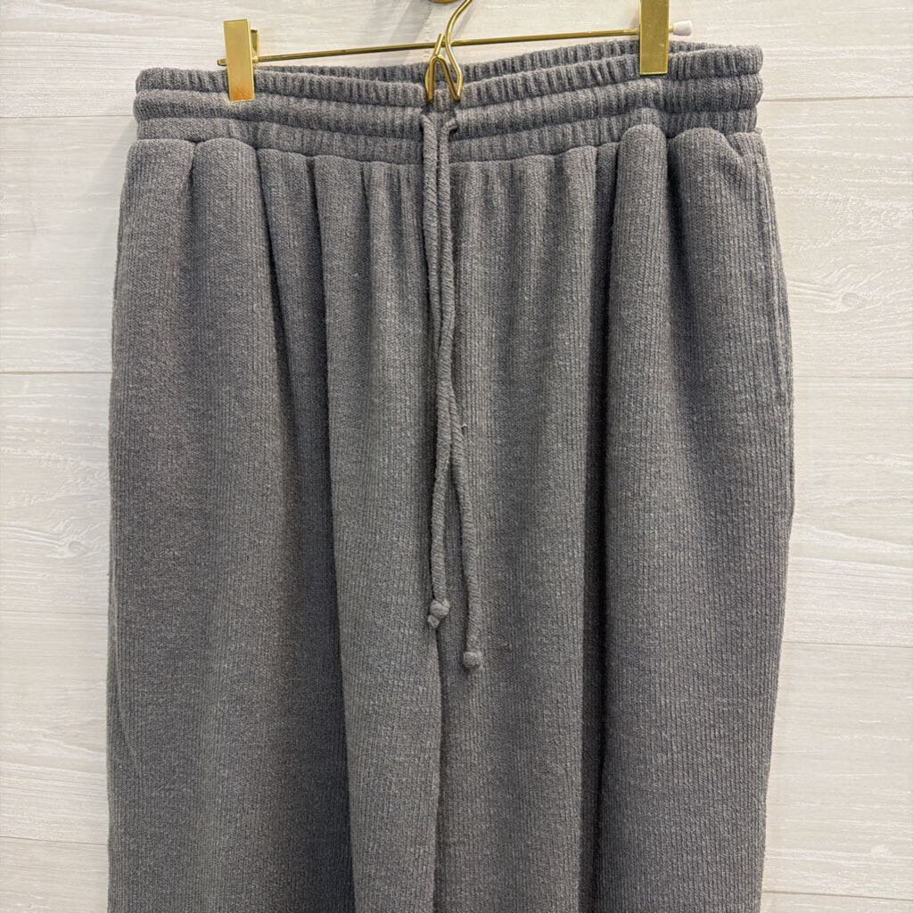 Dear Scarlett Grey Ribbed Knit Long Sleeve Top/ Wide Leg Pants Set Extra Large