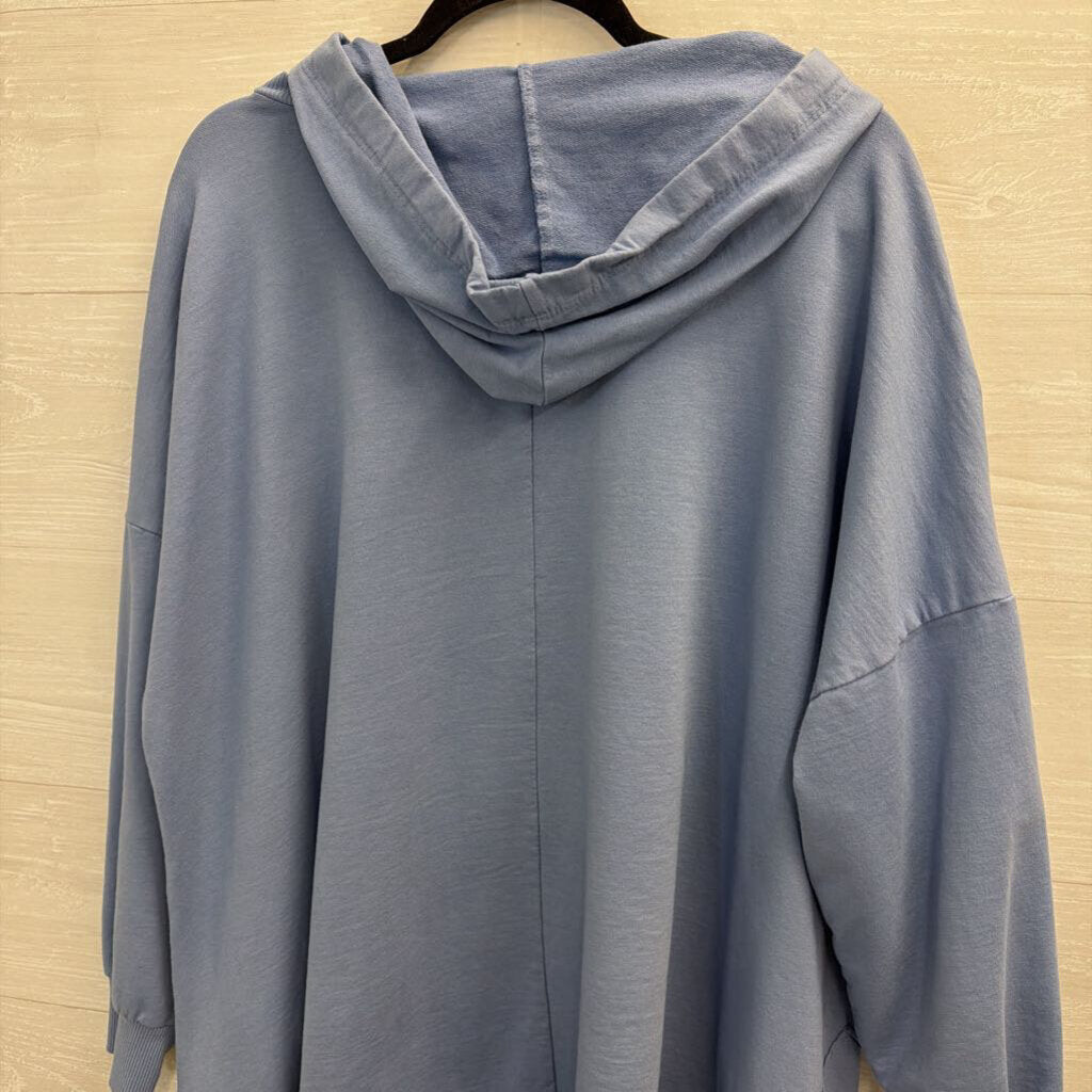 Tempo Paris Blue Long Sleeve Hooded Pullover Medium/ Large