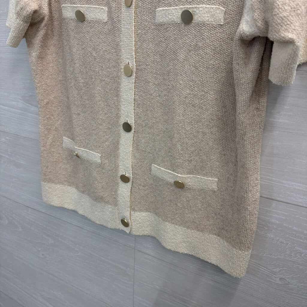 Ecru Beige/ Cream Knit Short Sleeve Button Front Top Medium