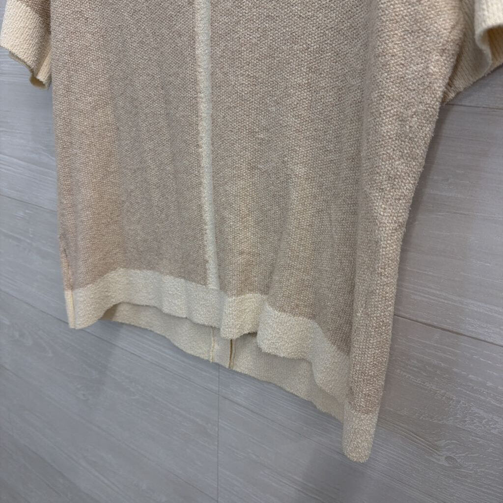 Ecru Beige/ Cream Knit Short Sleeve Button Front Top Medium