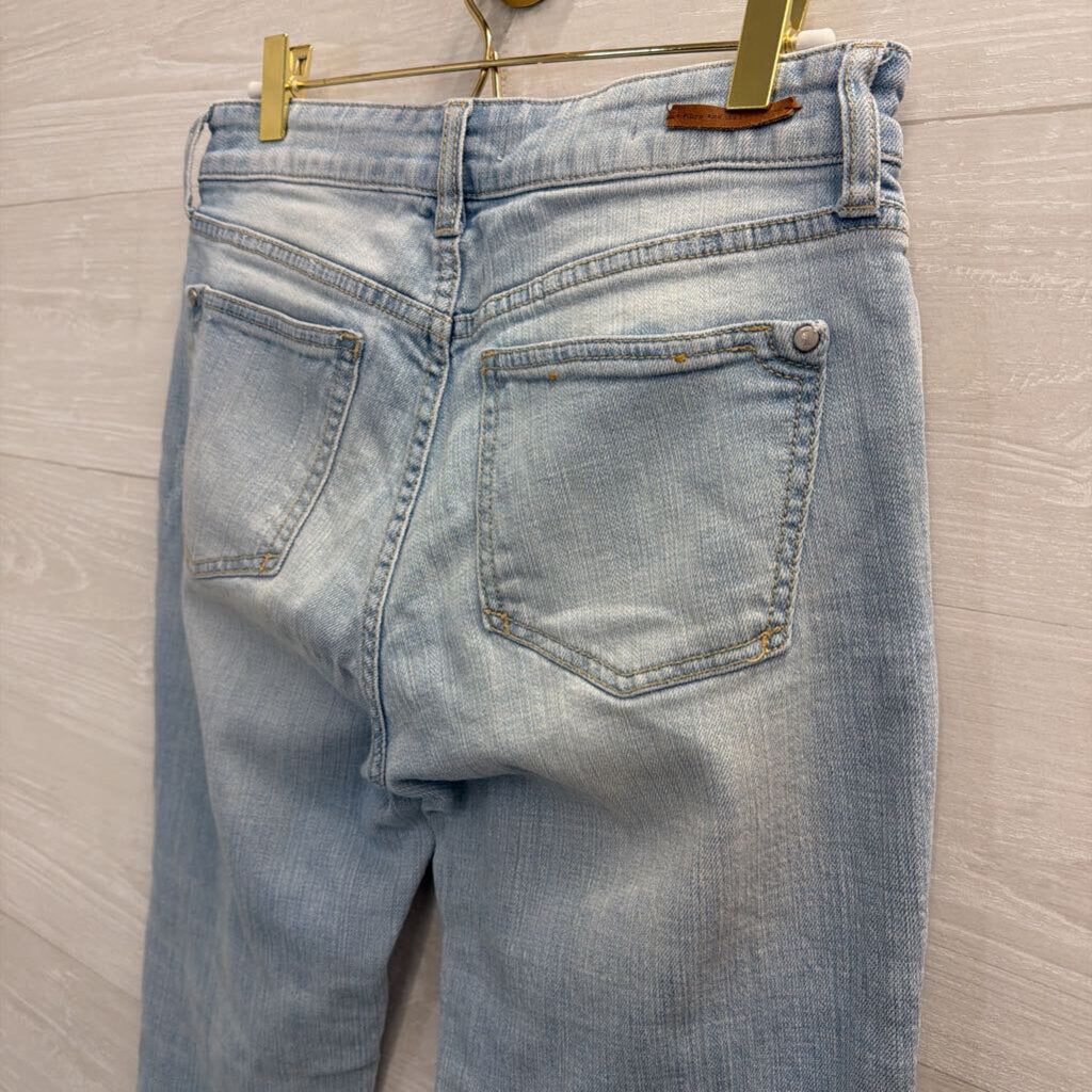 Pilcro Light Wash Hyphen Jeans 26