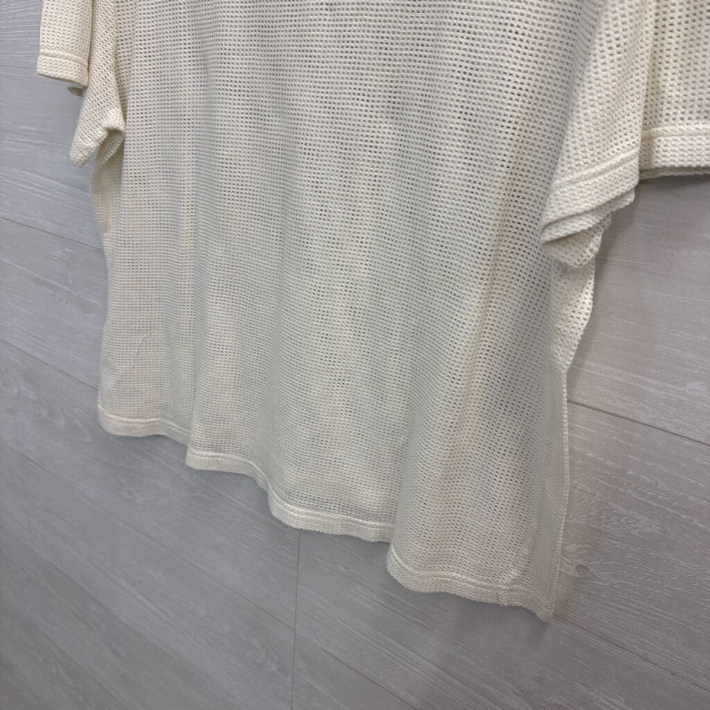 Standard Cloth White Mesh Short Sleeve Top Medium