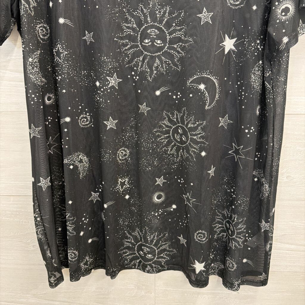 Sheer Black/ White Celestial Print Short Sleeve Tunic Top Medium