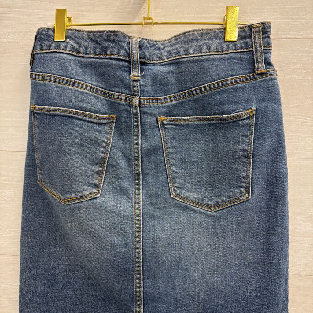Medium Wash Denim Skirt 27