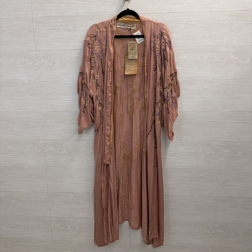 Magnolia Pearl Dusty Rose Floral Embroidered Kimono One Size